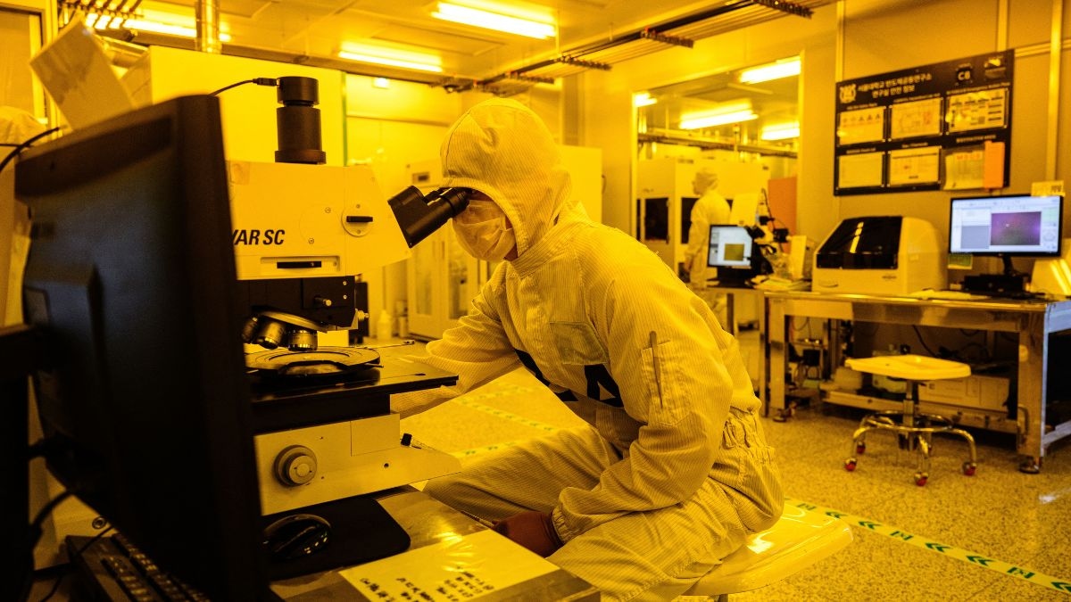 반도체 대결 : 트럼프는 주요 미국 기술 회사가 중국에 봉사하는 것을 차단합니다.