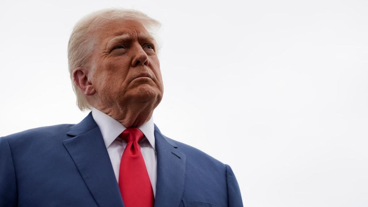 도널드 트럼프는 만성 정맥 부족으로 진단되었습니다. 이 조건은 무엇입니까?.