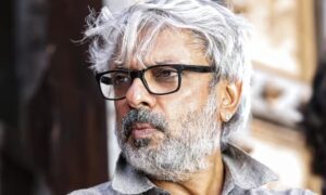 Sanjay Leela Bhansali의 팀은 생일에 병원을 방문한 후 심장 마비 소문을 일축했습니다. 일어난 일은 다음과 같습니다.