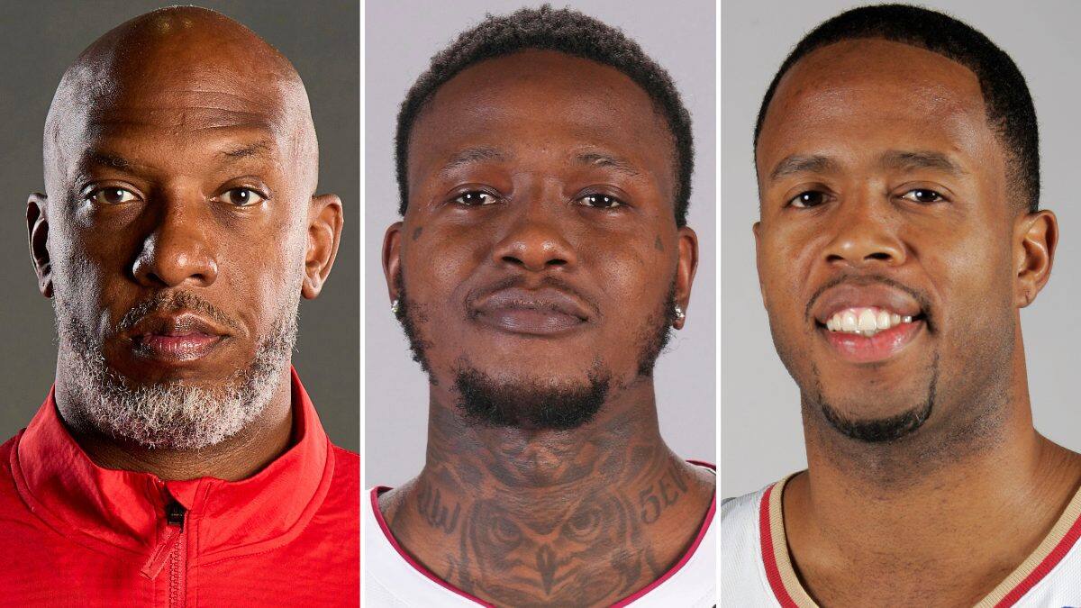 NBA 수석 코치, 선수는 스포츠 베팅 및 마피아 지원 포커 계획으로 기소되었습니다. 포틀랜드 트레일 블레이저스의 코치 Chauncey Billups는 고위험 카드 게임을 수정하려는 음모에 가담한 혐의로 기소되었으며 마이애미 히트의 가드 테리 로지어는 NBA 게임에서 베팅에서 승리하기 위해 선수의 개인 정보를 사용한 혐의로 기소되었습니다.